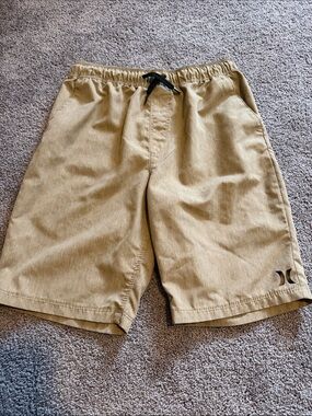 Boy’s Hurley shorts